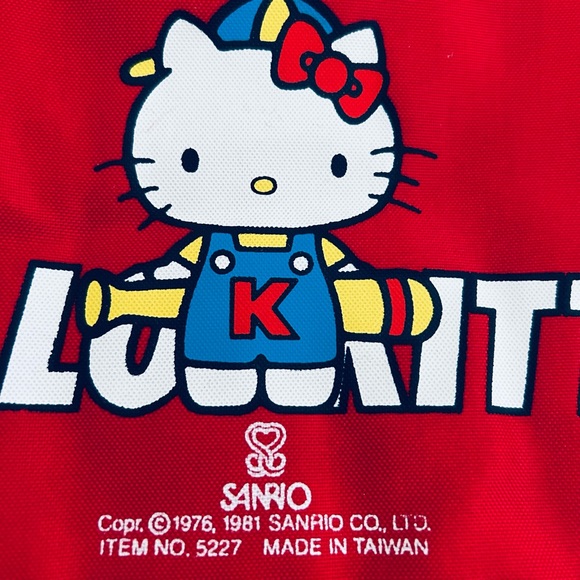 Vintage Hello Kitty Mini Backpack Sanrio 1981 New in Package W/Tag Ultra Rare - Picture 3 of 12